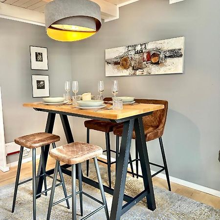 Gemuetliche Maisonettewohnung Mit Dachterrasse Am Schloss 올덴부르크 외부 사진
