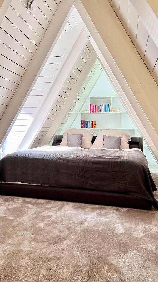 Gemuetliche Maisonettewohnung Mit Dachterrasse Am Schloss 올덴부르크 외부 사진